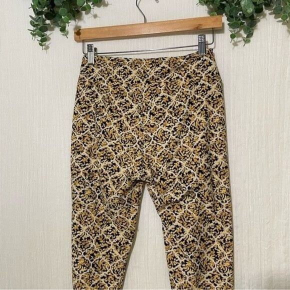 LuLaRoe Leggings Women's Size One /size  Yellow and Black Print - Picture 7 of 7